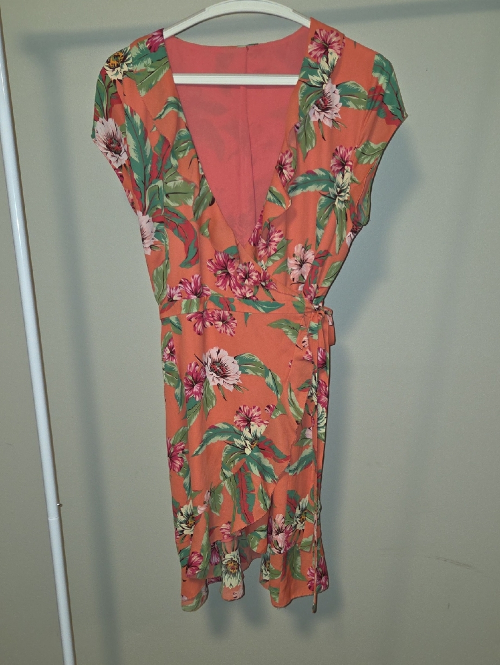 Summer Sunday Best Coral Floral Wrap Midi Dress Size M Feminine